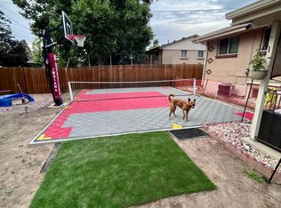 5421 Raritan Way, Denver, CO 80221