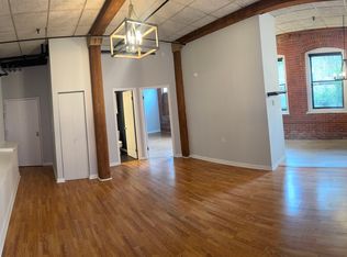 222 Williams St E APT 114, Glastonbury, CT 06033