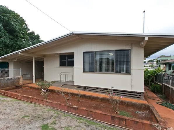 1396 Hoohui St, Pearl City, HI 96782