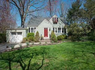 7 Meadowbrook Ct, Summit, NJ 07901
