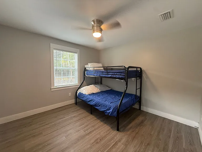 116 Burnett Rd — Photo 6