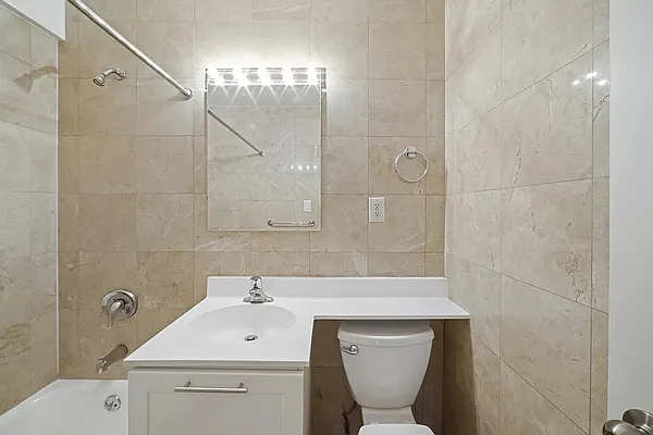 Rented by Owner | media 18