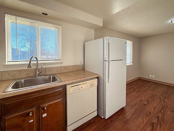 5th image of 2535-2537 Wilark Dr NW #2535
