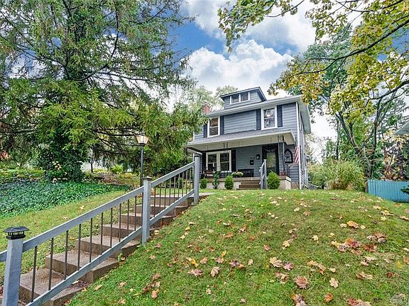 2nd image of 1456 Constance Ave