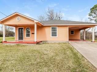 1312 Riggs St, Baytown, TX 77520