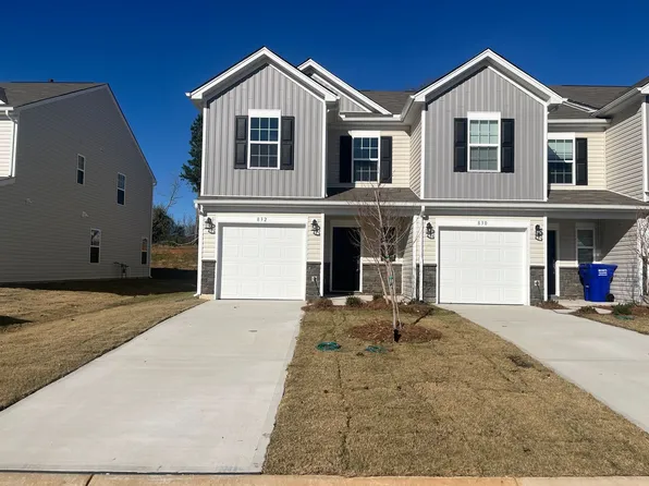 832 Powder Branch Dr, Reidville, SC 29375