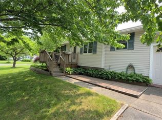 153 Carlisle St, Rochester, NY 14615