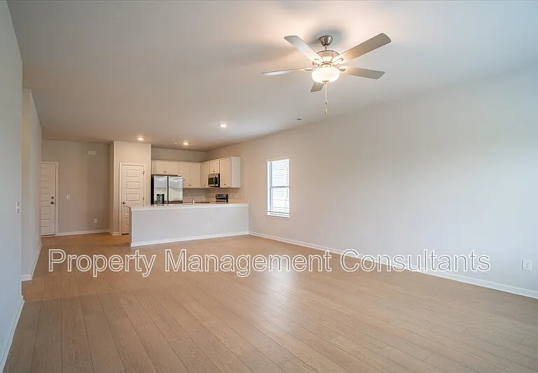 22821 Dashwood Ln — Photo 19
