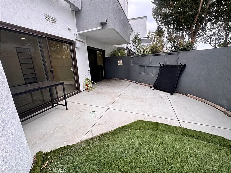 1159 Tivoli Ln — Photo 24