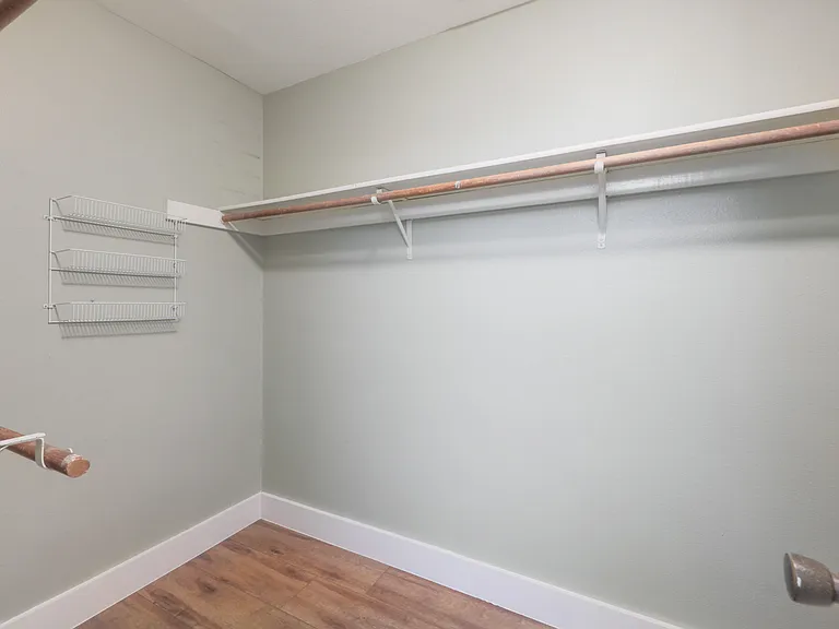 1601A Summer Creek Ct — Photo 17