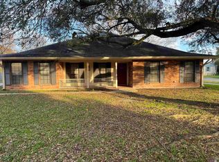 32785 Hazel Dr, White Castle, LA 70788