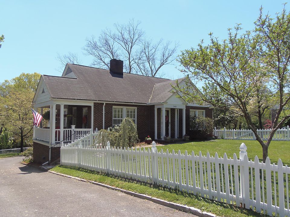 1st image of 2418 NE Highland Dr