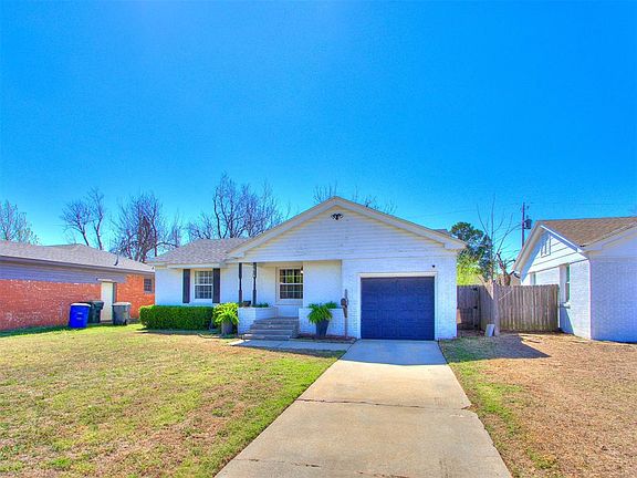 2nd image of 1614 Oxford Way
