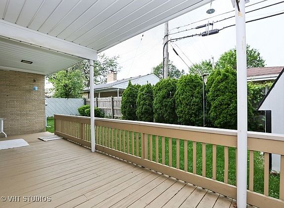 4th image of 2540 Sunnyside Ave