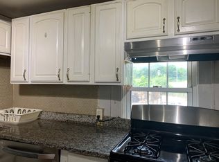 32 Indian Hill Rd #1, Westport, CT 06880