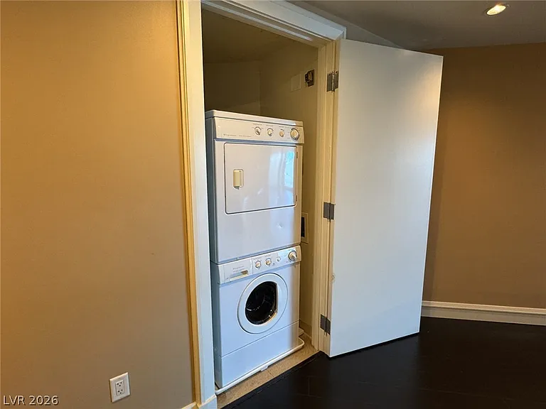 2700 Las Vegas Blvd S #908 — Photo 17