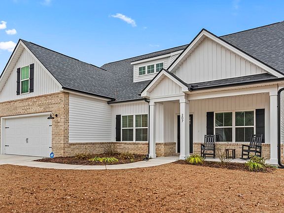 3rd image of 207 Putney Ct.