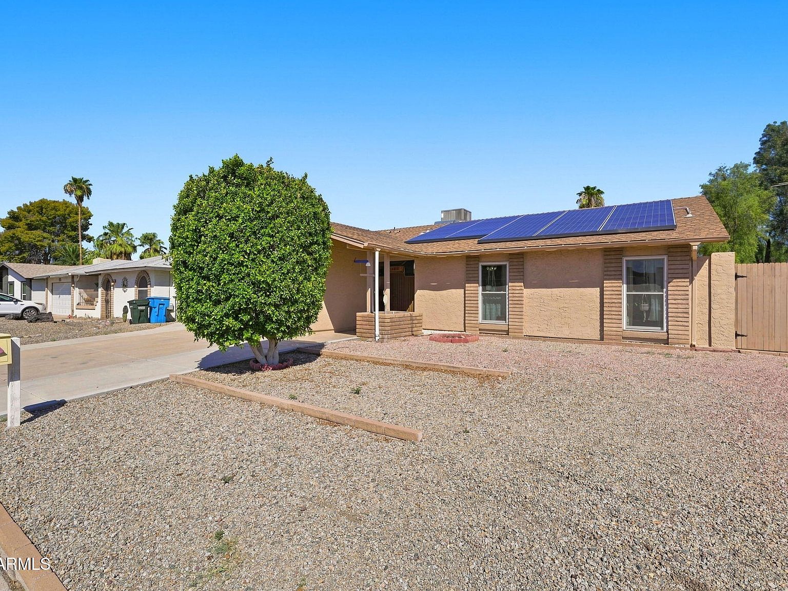 10340 W HAZELWOOD Avenue — Villa de Paz Golf Course