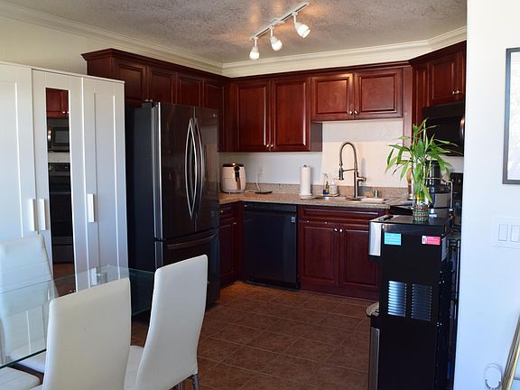 5th image of 3512 Paseo De Los Americanos Unit 94