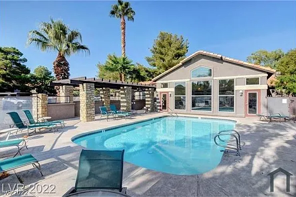 2750 S Durango Dr #2028 — Photo 2