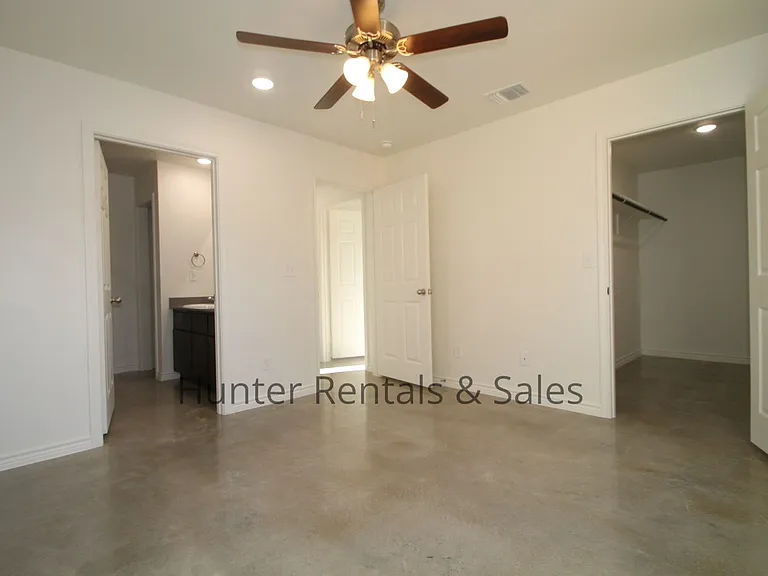 1810B Ponca Trce — Photo 17