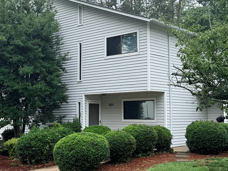 401 Century Ct — Photo 1