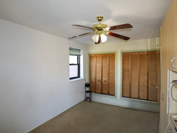 87-40 Francis Lewis Boulevard image 12 of 17