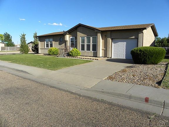 2nd image of 428 Kiva Ct