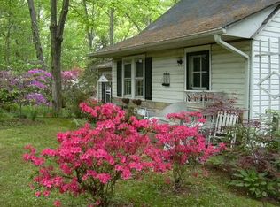 3400 Gallows Rd, Annandale, VA 22003