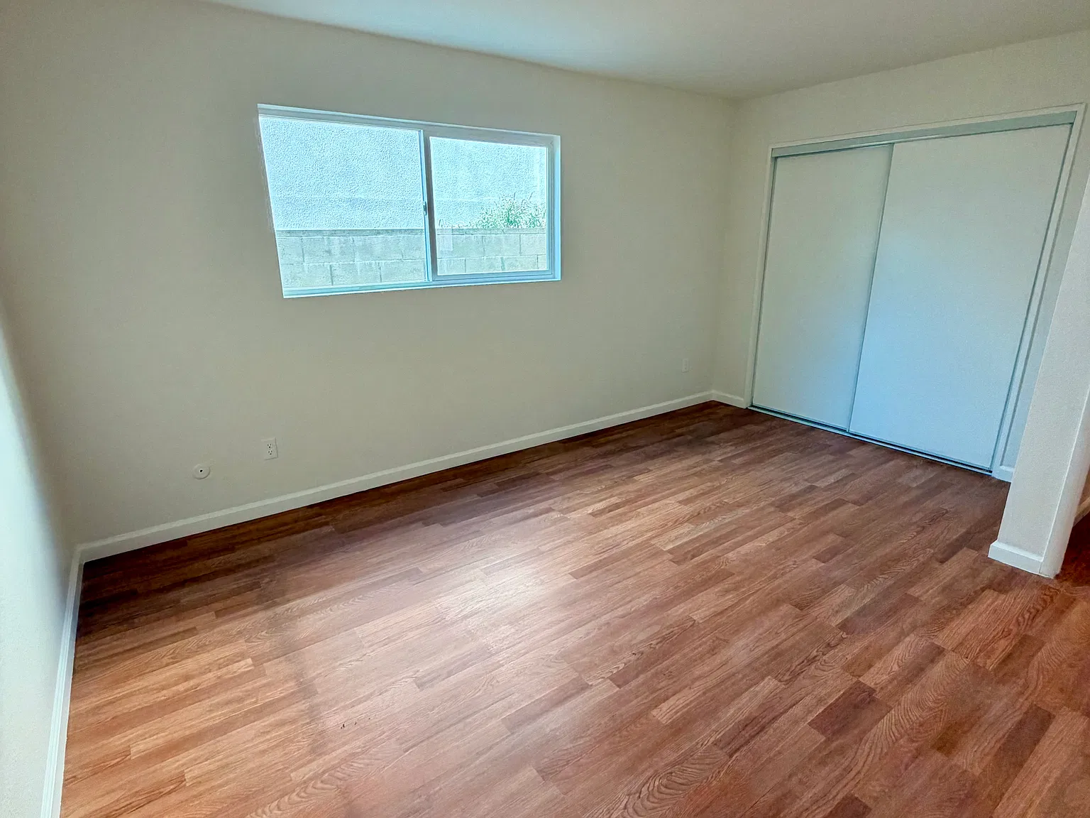 1 bed, 650 sqft, $1,700 — Photo 4