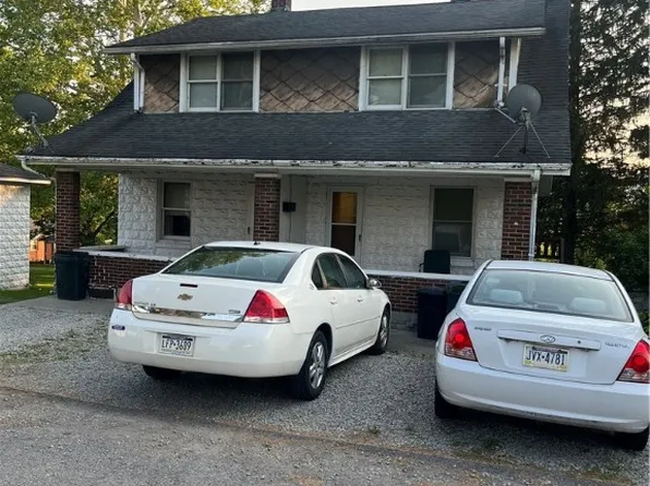 39 Becker St, Houston, PA 15342