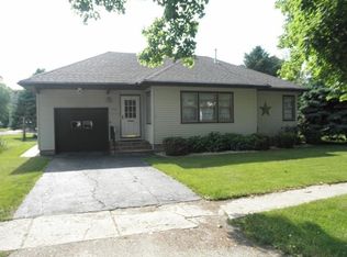 410 S School St, Saint Ansgar, IA 50472