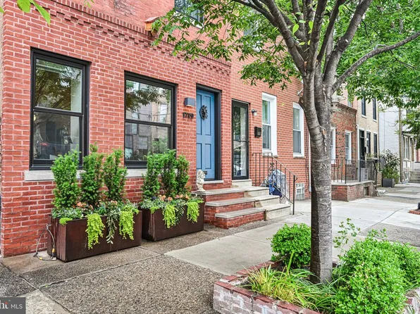1719 Christian St, Philadelphia, PA 19146