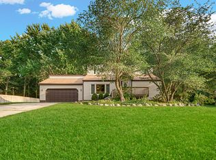 7888 W Applewood Dr, La Porte, IN 46350