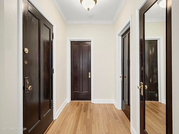 2nd image of 219 Chicago Ave APT 1