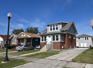 831 Field St, Hammond, IN 46320