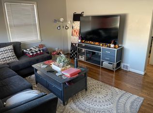 22120 Grand Lake St, Saint Clair Shores, MI 48080