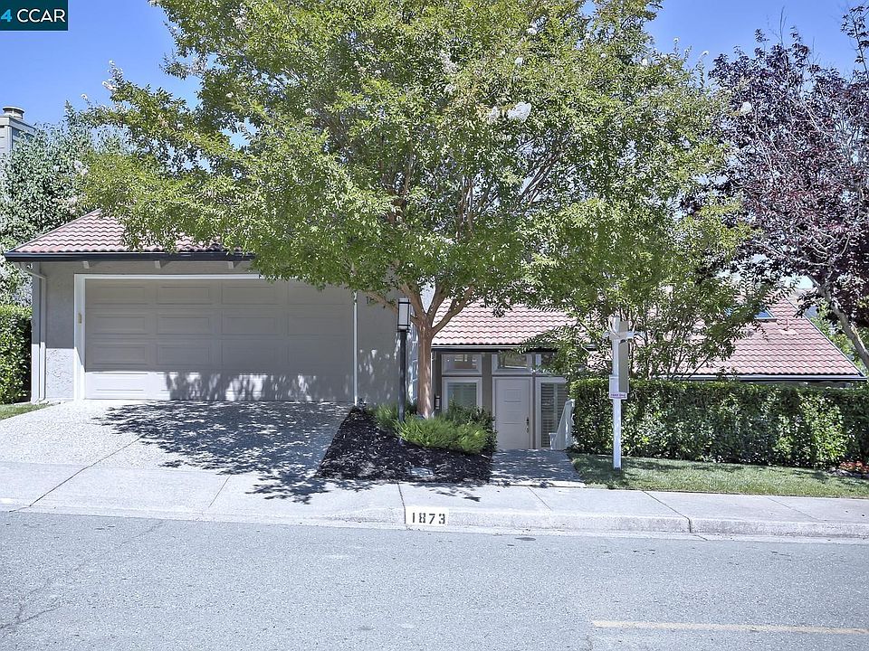 1st image of 1873 Saint Andrews Dr