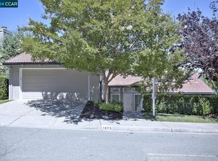 1873 Saint Andrews Dr, Moraga, CA 94556