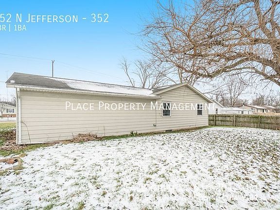 2nd image of 352 N Jefferson St #352