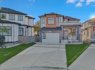 18764 62a Ave, Surrey, BC V3S7N9