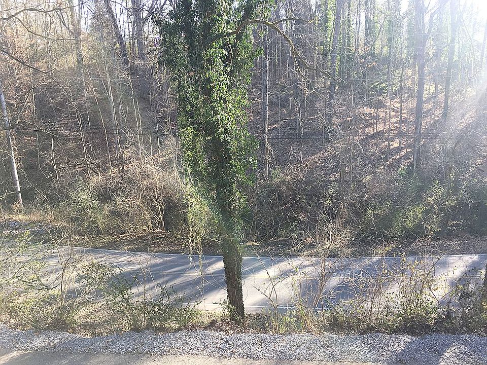 1st image of 335 Hickory Grove Blvd