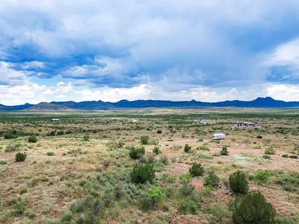 71 High Lonesome, Alpine, TX 79830