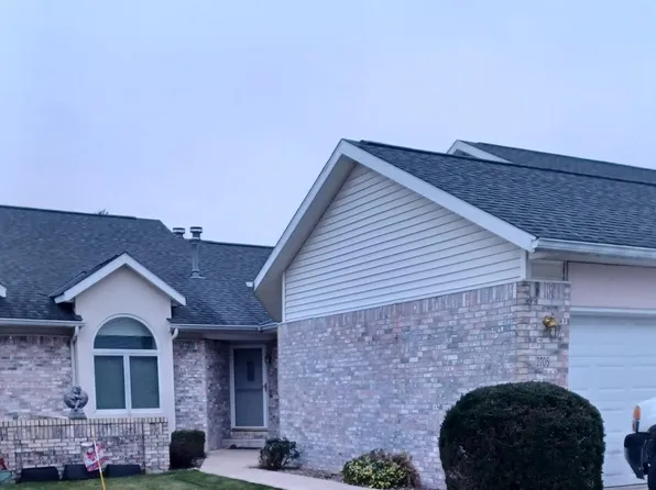 2705 Kings Pointe NW, Quincy, IL 62305