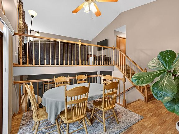 4th image of 4022 Villa Rd NW