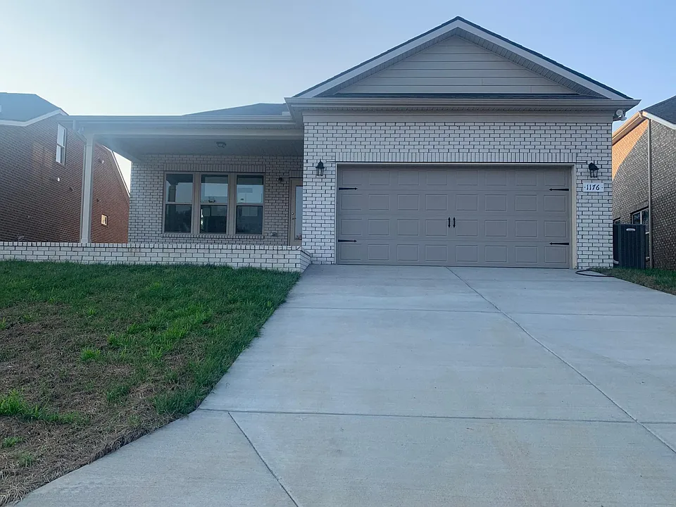 1176 Carlisle Pl