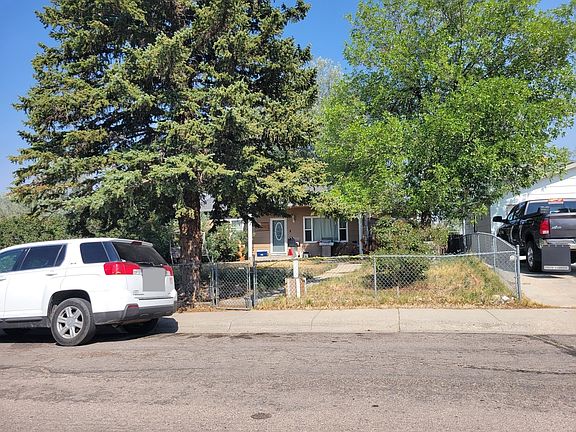3rd image of 1811 Bonnie Brae St