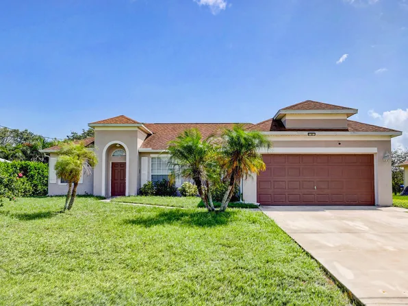 1933 SW Hampshire Lane, Port St Lucie, FL 34953