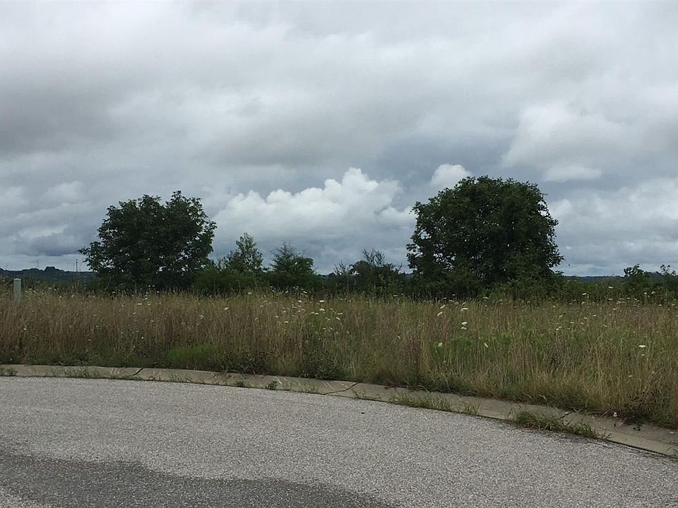 1st image of 10521 Belle Pointe Dr