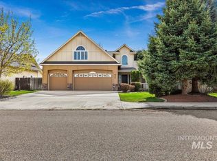 933 Concord St, Middleton, ID 83644